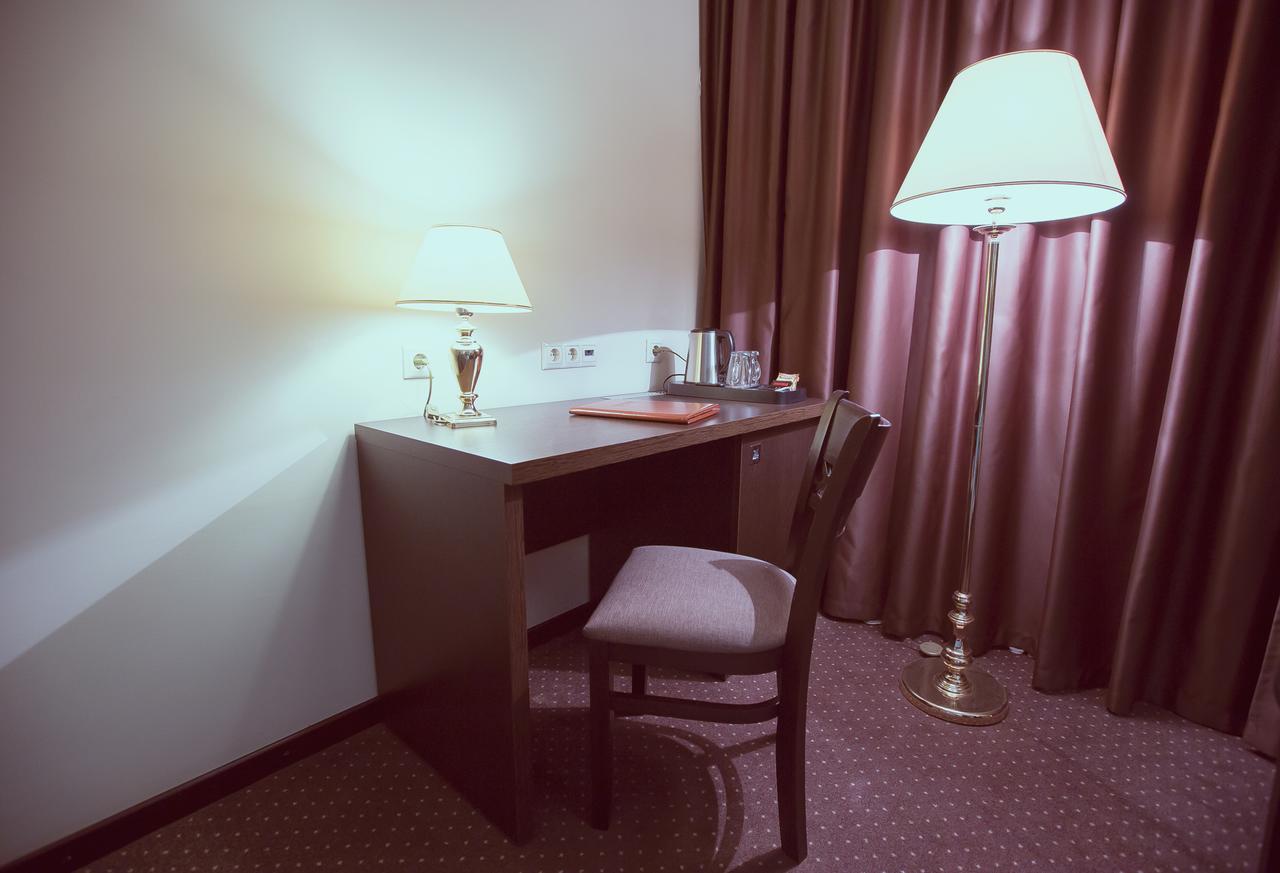 נובוקוזנצק Hotel Bardin חדר תמונה